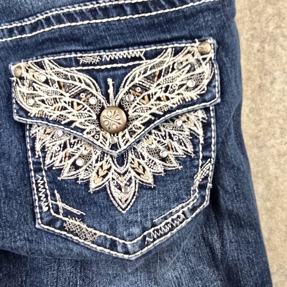 A.n.a A New Approach Women’s Embellished Bootcut Blue Jeans Size 6 Denim - Picture 4 of 6